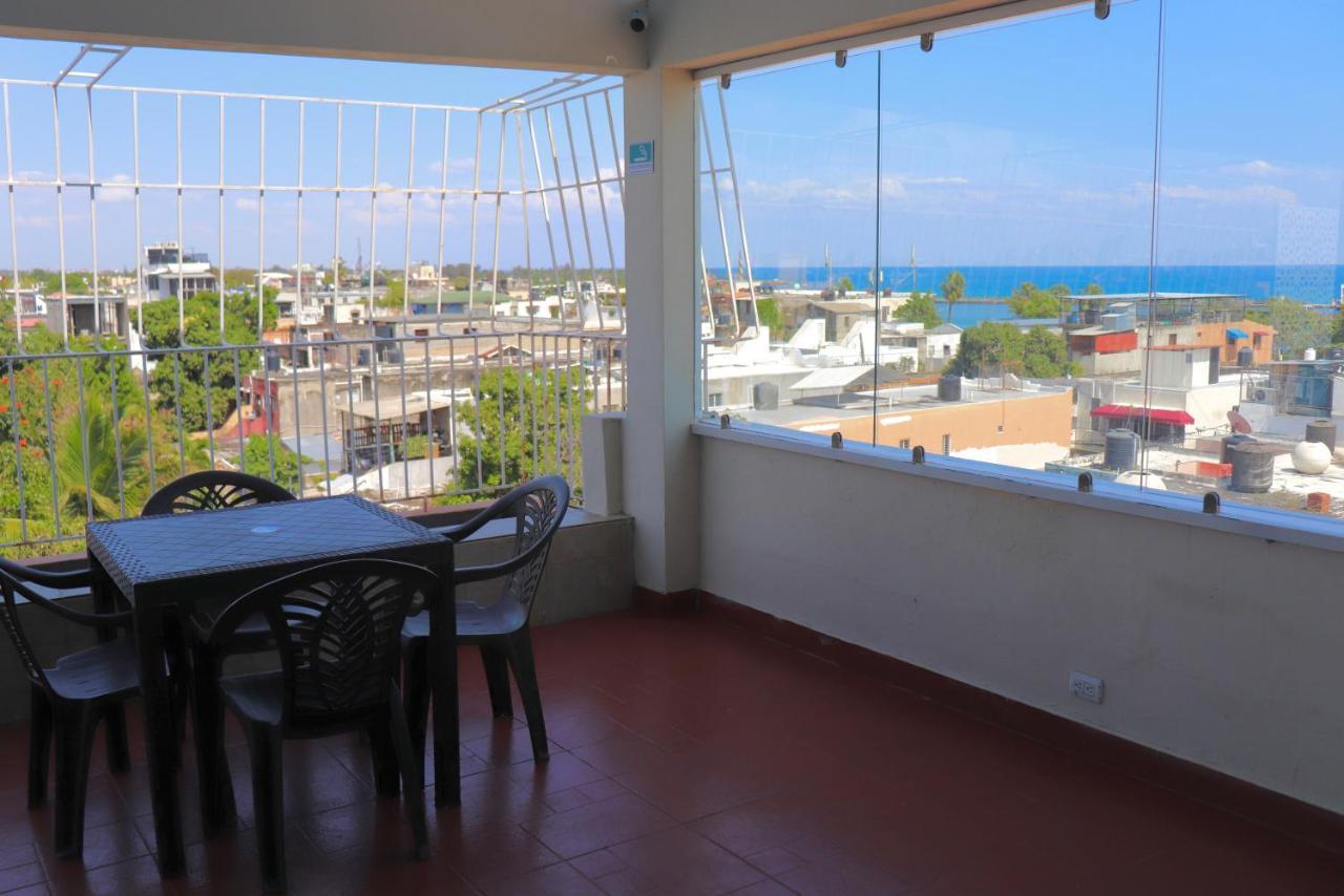 Hotel Enrique II Zona Colonial Vista Al Malecon 산토도밍고 외부 사진