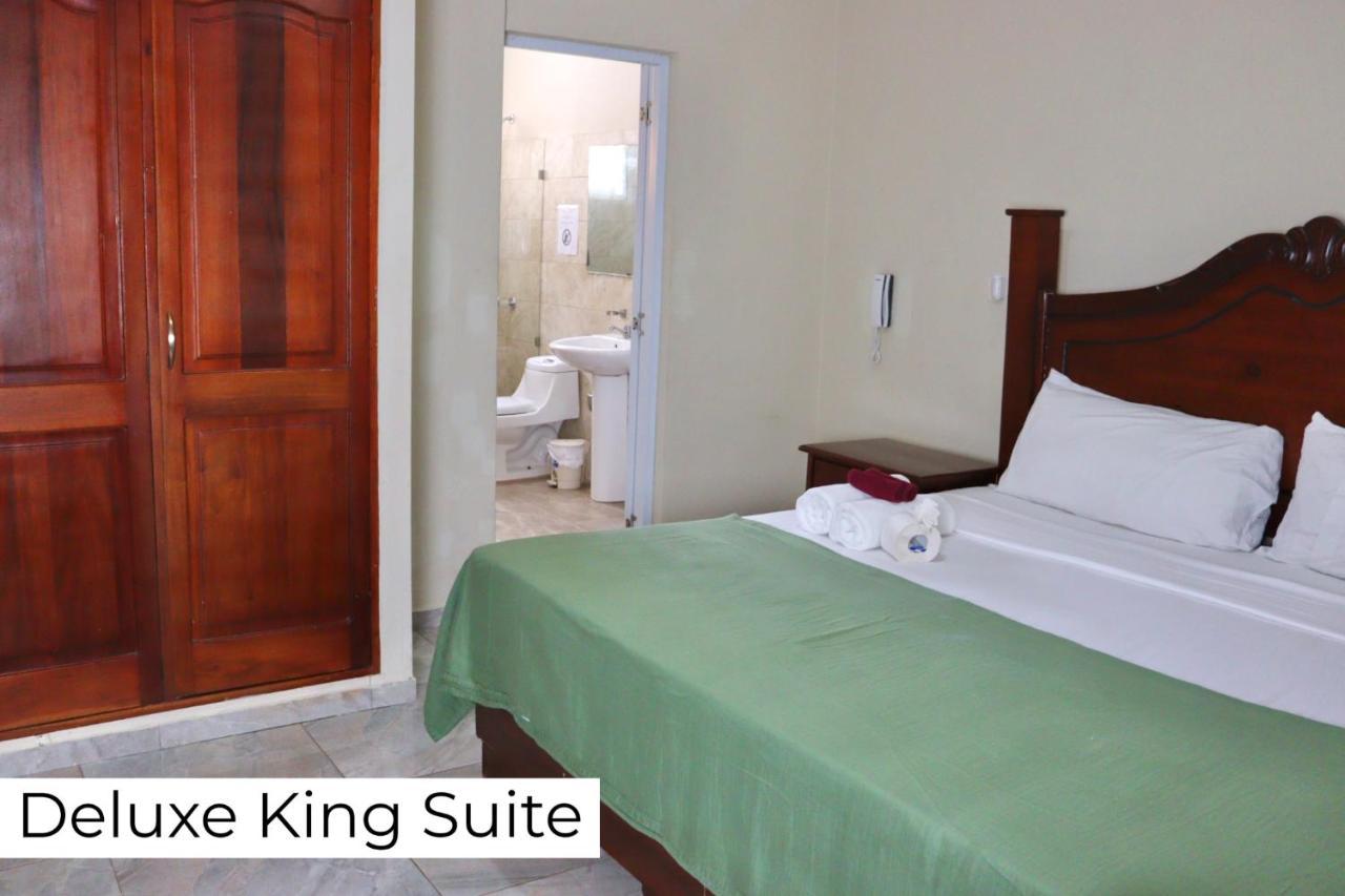 Hotel Enrique II Zona Colonial Vista Al Malecon 산토도밍고 외부 사진